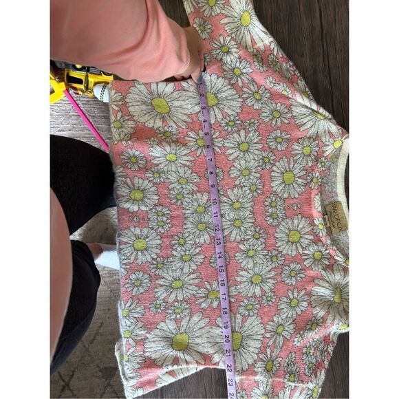 Wildfox White Label Floral Long Sleeve Pullover Sweater Pink White Size Small - Picture 8 of 9